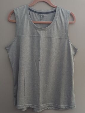 Athletic Works Light Gray Sleeveless Tank Top